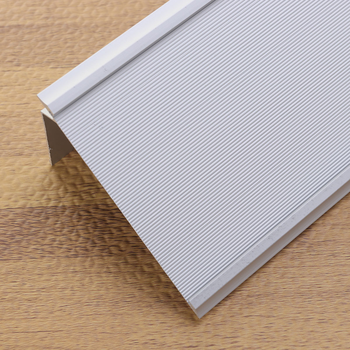 L Shape Aluminum Business Card - Desk Name Plate ulasan dan harga